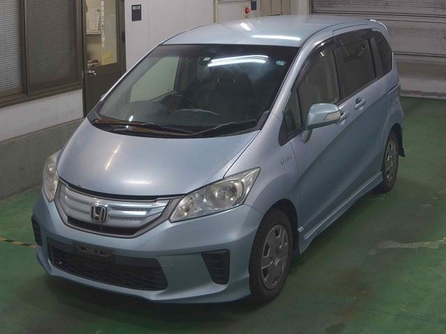 HONDA FREED 2012
