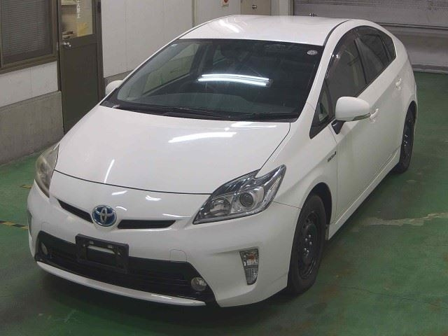 TOYOTA PRIUS 2012