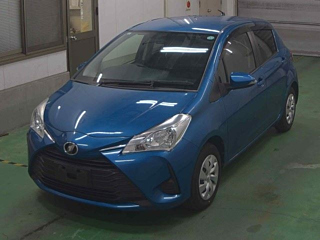 TOYOTA VITZ 2017