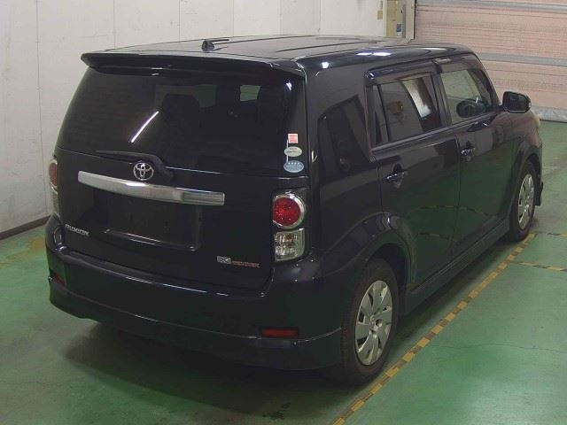 TOYOTA COROLLA RUMION 2011