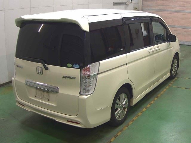 HONDA STEP WAGON 2010