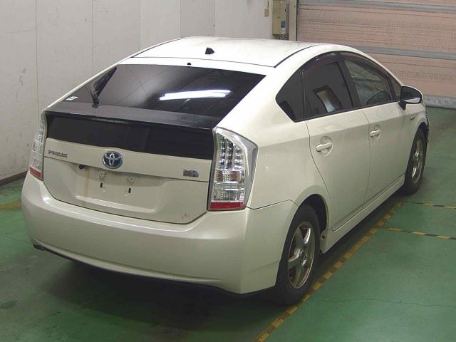 TOYOTA PRIUS 2010