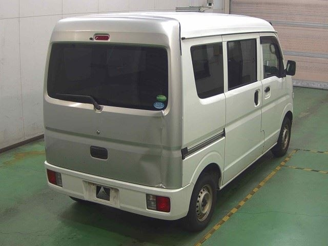 NISSAN CLIPPER VAN 2017