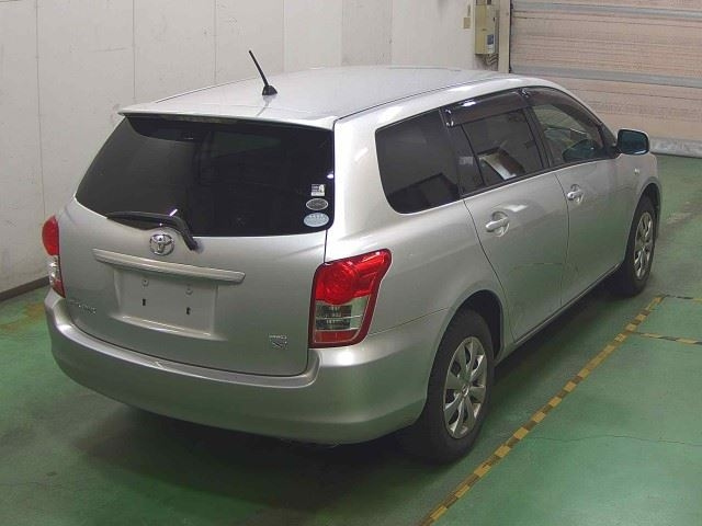 TOYOTA COROLLA FIELDER 2010