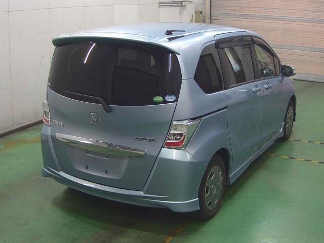 HONDA FREED 2012