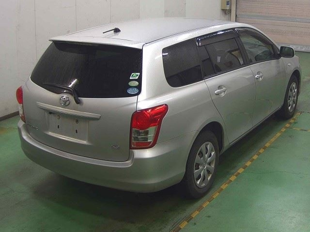 TOYOTA COROLLA FIELDER 2010