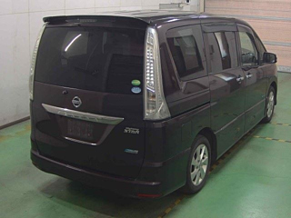 NISSAN SERENA 2013