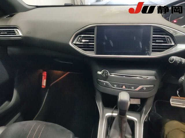 PEUGEOT 308 2016