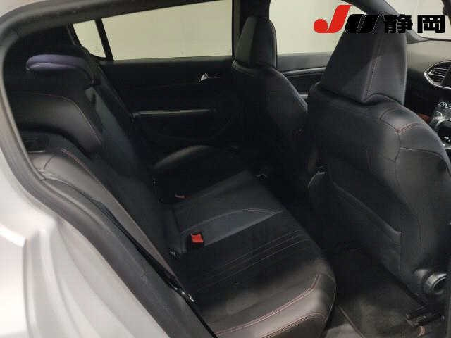 PEUGEOT 308 2016