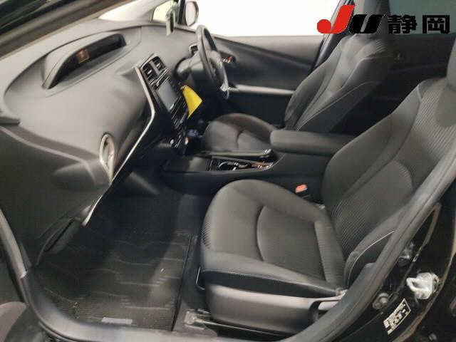 TOYOTA PRIUS PHV 2020