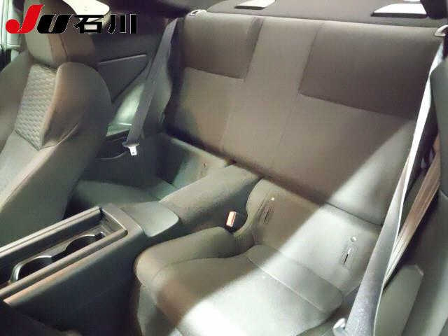 TOYOTA 86 2024