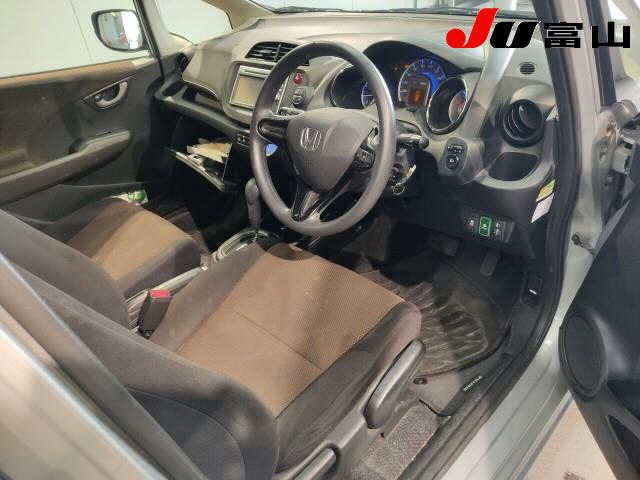 HONDA FIT SHUTTLE 2012