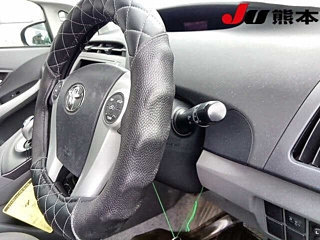 TOYOTA PRIUS 2010