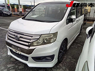 HONDA STEP WAGON 2012