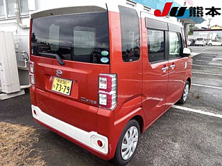 DAIHATSU WAKE 2015