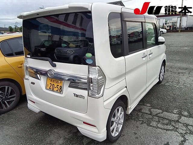 DAIHATSU TANTO 2013