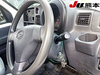 DAIHATSU HIJET VAN 2017
