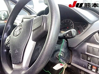 TOYOTA VOXY 2014
