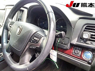 TOYOTA CROWN 2016