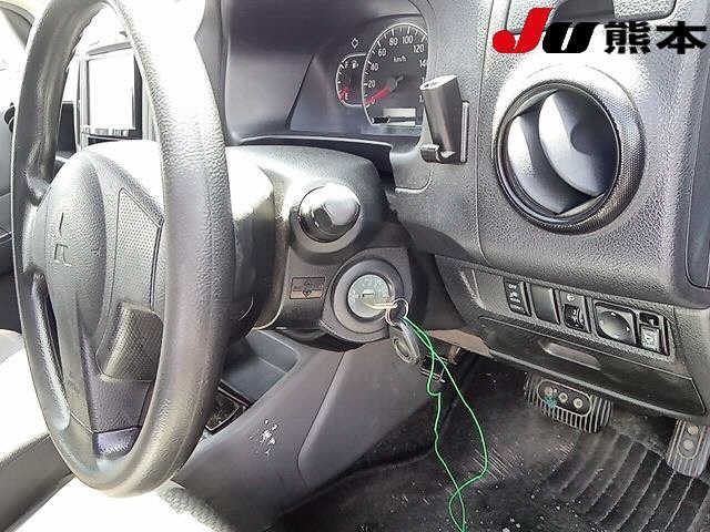 MITSUBISHI LANCER VAN 2016