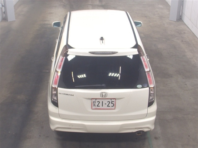 HONDA STREAM 2009