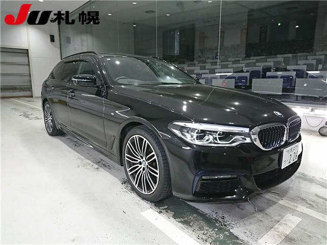 BMW 5 SERIES 2019