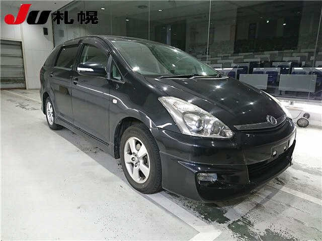 TOYOTA WISH 2008