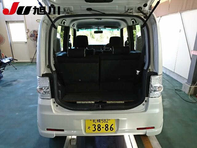 DAIHATSU MOVE CONTE 2015