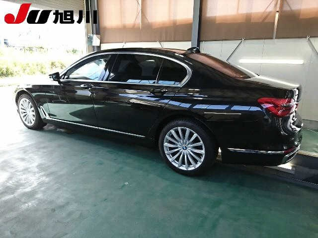 BMW 7 SERIES 2016