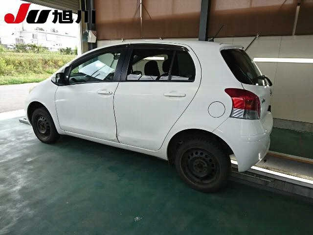 TOYOTA VITZ 2009