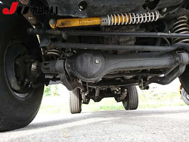 TOYOTA LAND CRUISER 2015