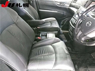 NISSAN ELGRAND 2011