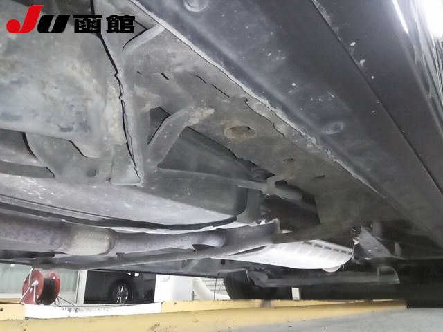 NISSAN SERENA 2015