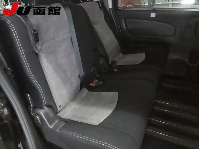 NISSAN SERENA 2015