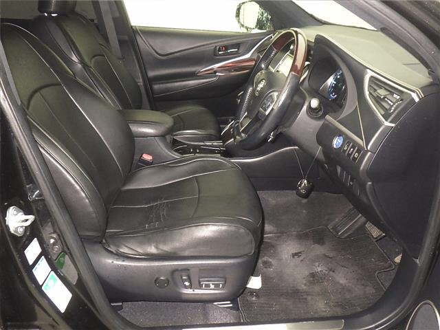 TOYOTA HARRIER 2014