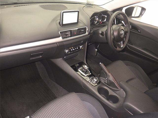 MAZDA AXELA 2015