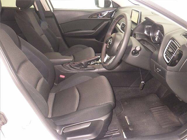 MAZDA AXELA 2015