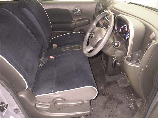 NISSAN CUBE 2012