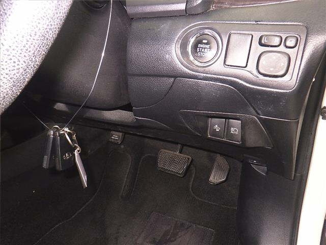 TOYOTA PREMIO 2016