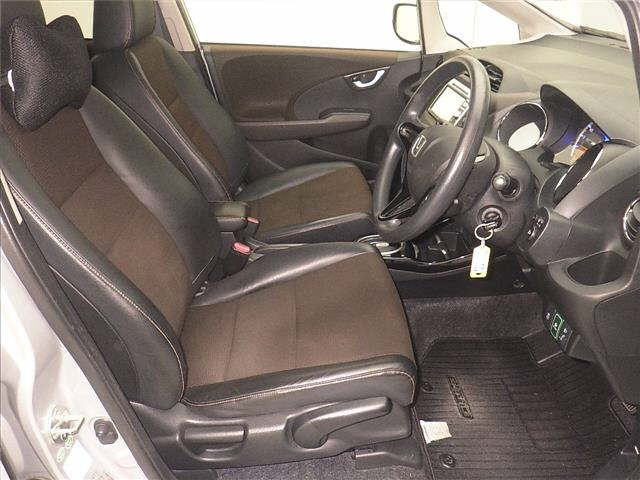 HONDA FIT SHUTTLE 2012
