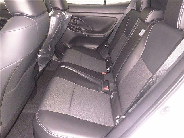 TOYOTA YARIS CROSS 2025