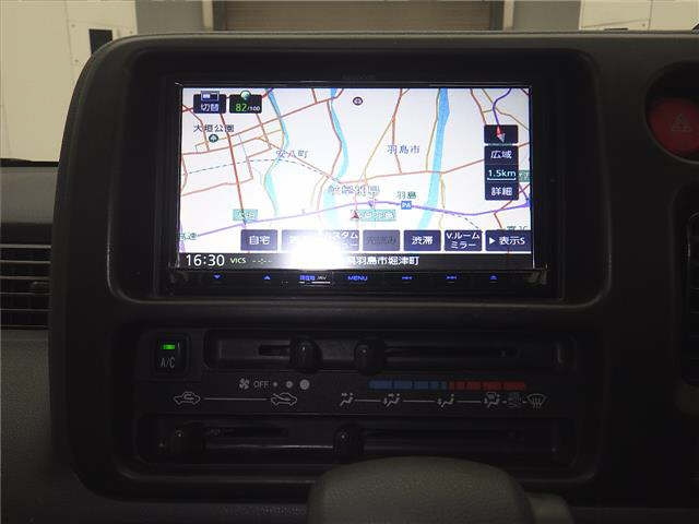 DAIHATSU HIJET VAN 2013