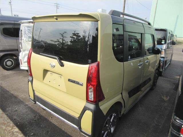 DAIHATSU TANTO 2022