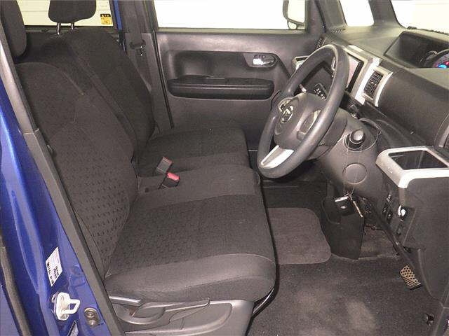 DAIHATSU WAKE 2015