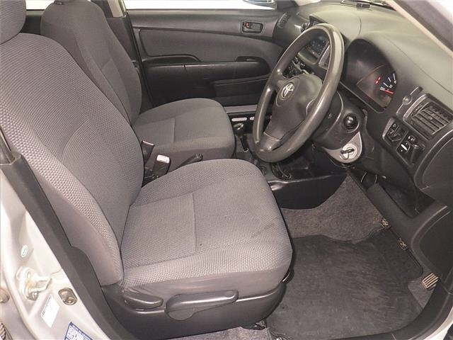 TOYOTA SUCCEED 2010