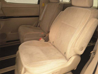 TOYOTA VELLFIRE 2013