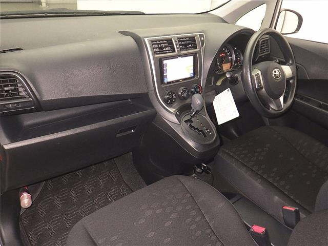 TOYOTA RACTIS 2012