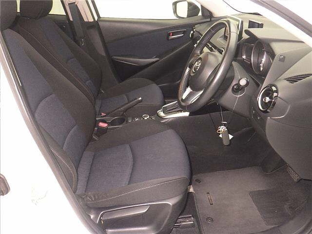 MAZDA DEMIO 2014
