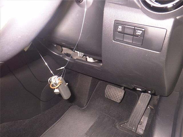 MAZDA DEMIO 2014