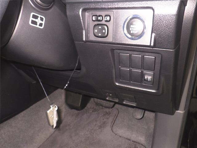 TOYOTA LAND CRUISER PRADO 2010
